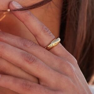 Leilani Dome Ring: new in box